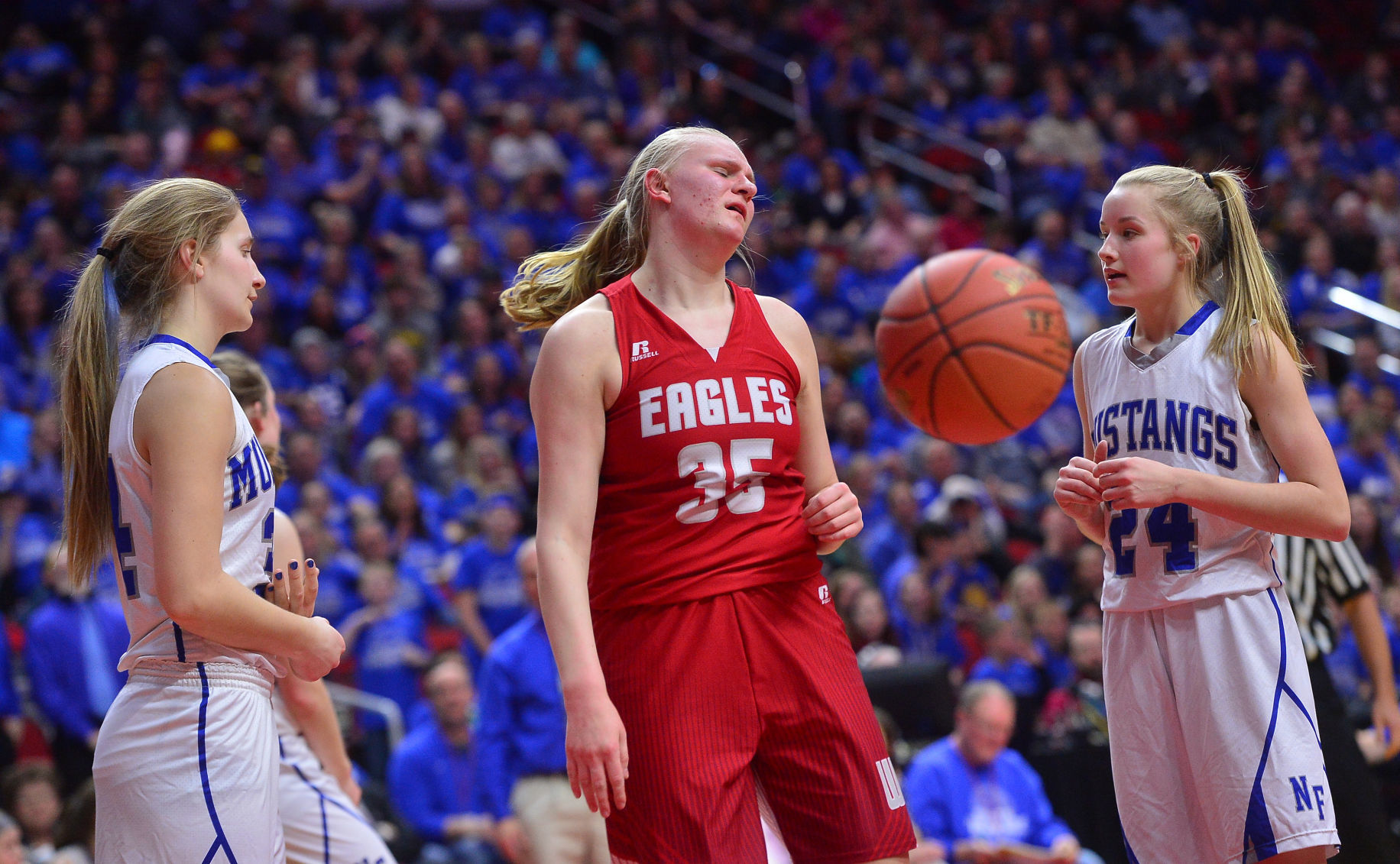 State BBall West Hancock vs. Newell-Fonda 6